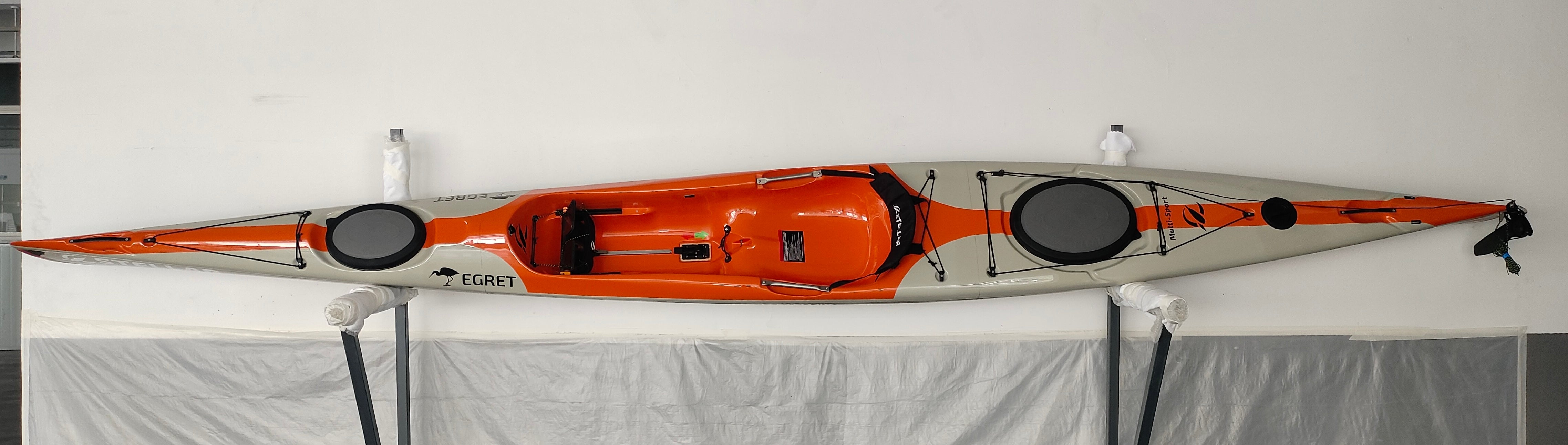 Egret MOD-teilbares Sit on Top Kajak, Carbon/Kevlar-Sichtcarbon-kieselgrau orange