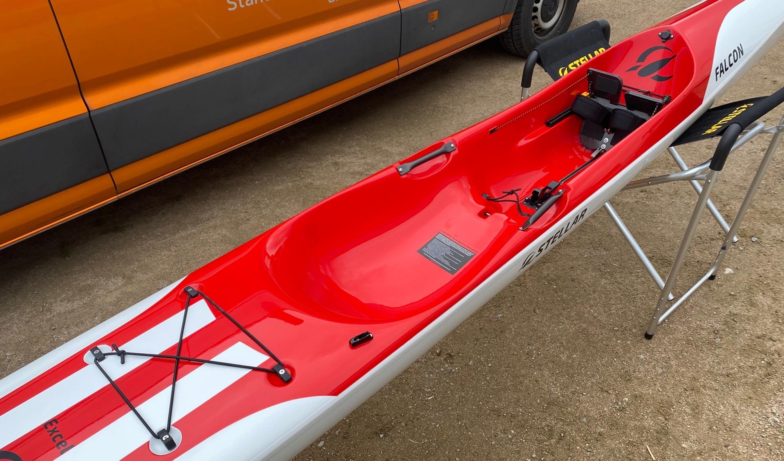 Produktbild von " Falcon Excel-weiß rot " der Marke STELLAR Lightweight für 3490.00 €. Erhältlich online bei Lite Venture ( www.liteventure.de )