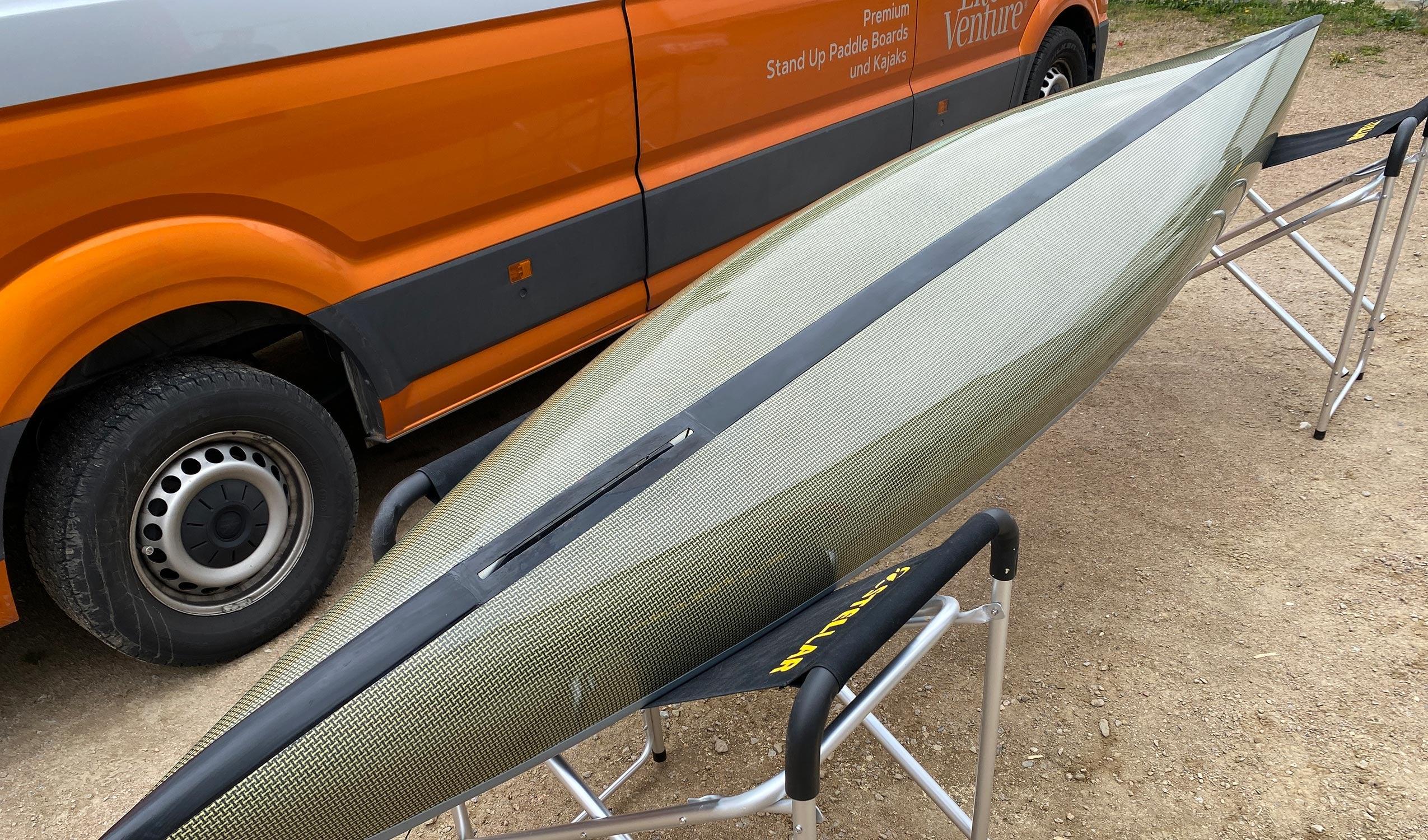 Produktbild von Kajak " S14 G2 Multisport-grau weiß " der Marke STELLAR Lightweight für 3360.00 €. Erhältlich online bei Lite Venture ( www.liteventure.de )