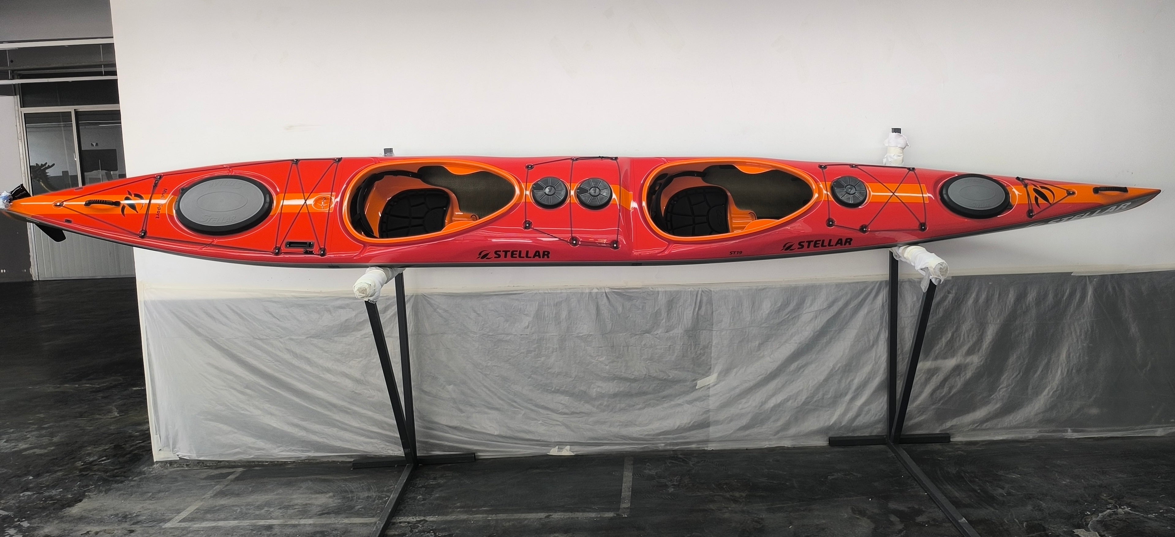 ST19 Mod, teilbar-Multisport Layup Carbon/Kevlar-Tandem & Solo Kajak- Rot / Orange / Sichtcarbon