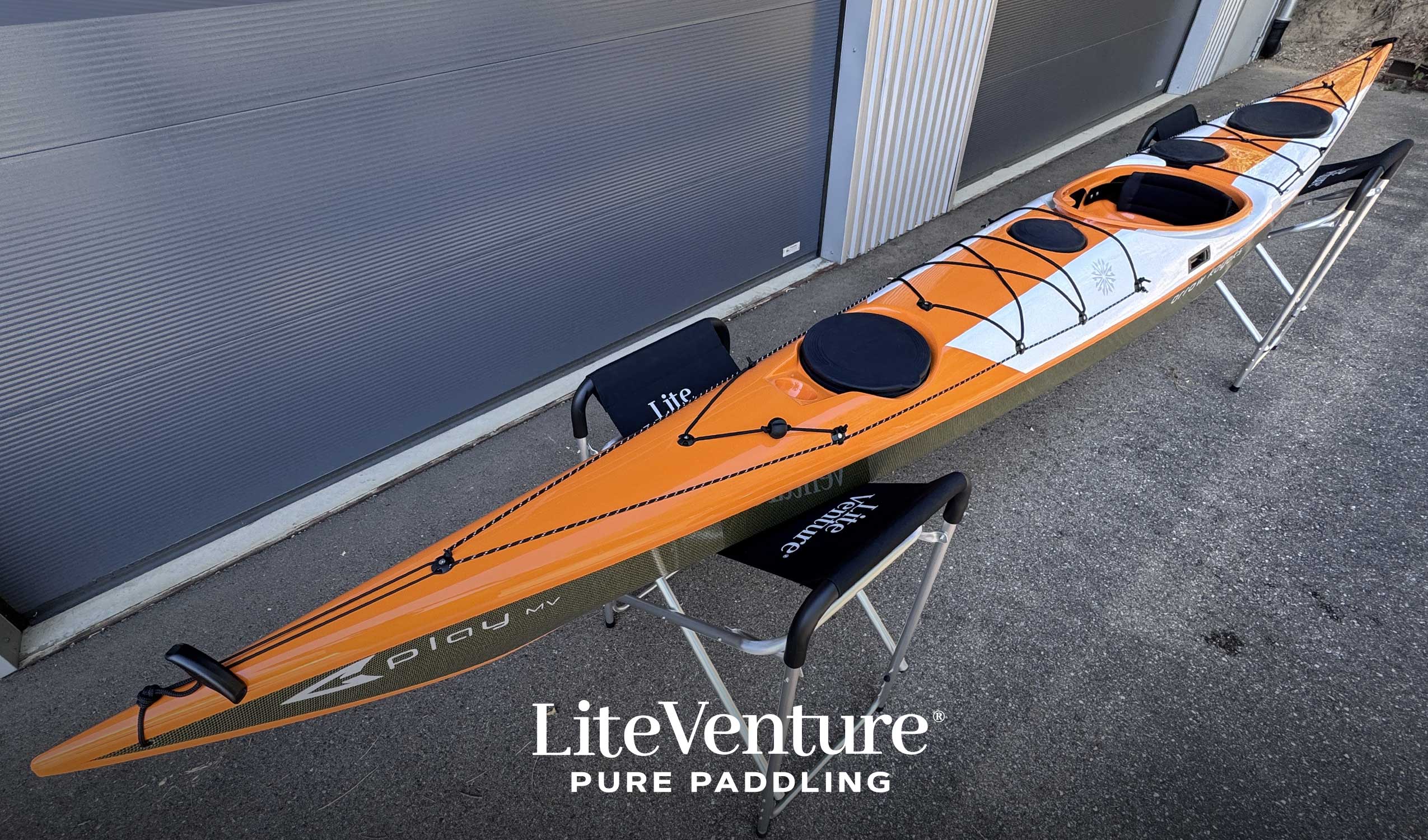 Arrow Play MV Seekajak-Carbon/Kevlar Layup-Orange/Weiss/Sichtcarbon
