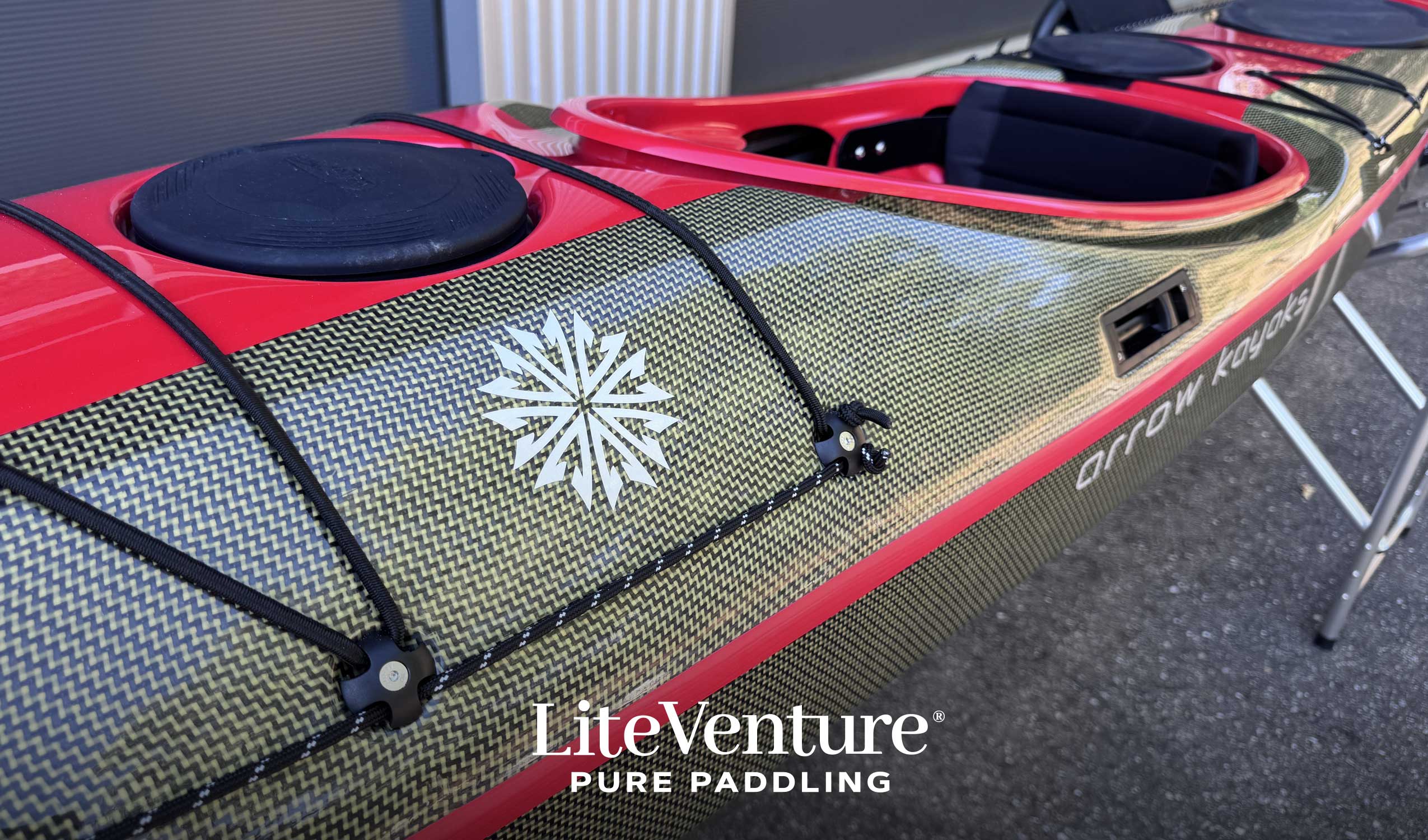 Arrow Play LV Seekajak-Naked Carbon/Kevlar Layup-Red/Naked Carbon Kevlar