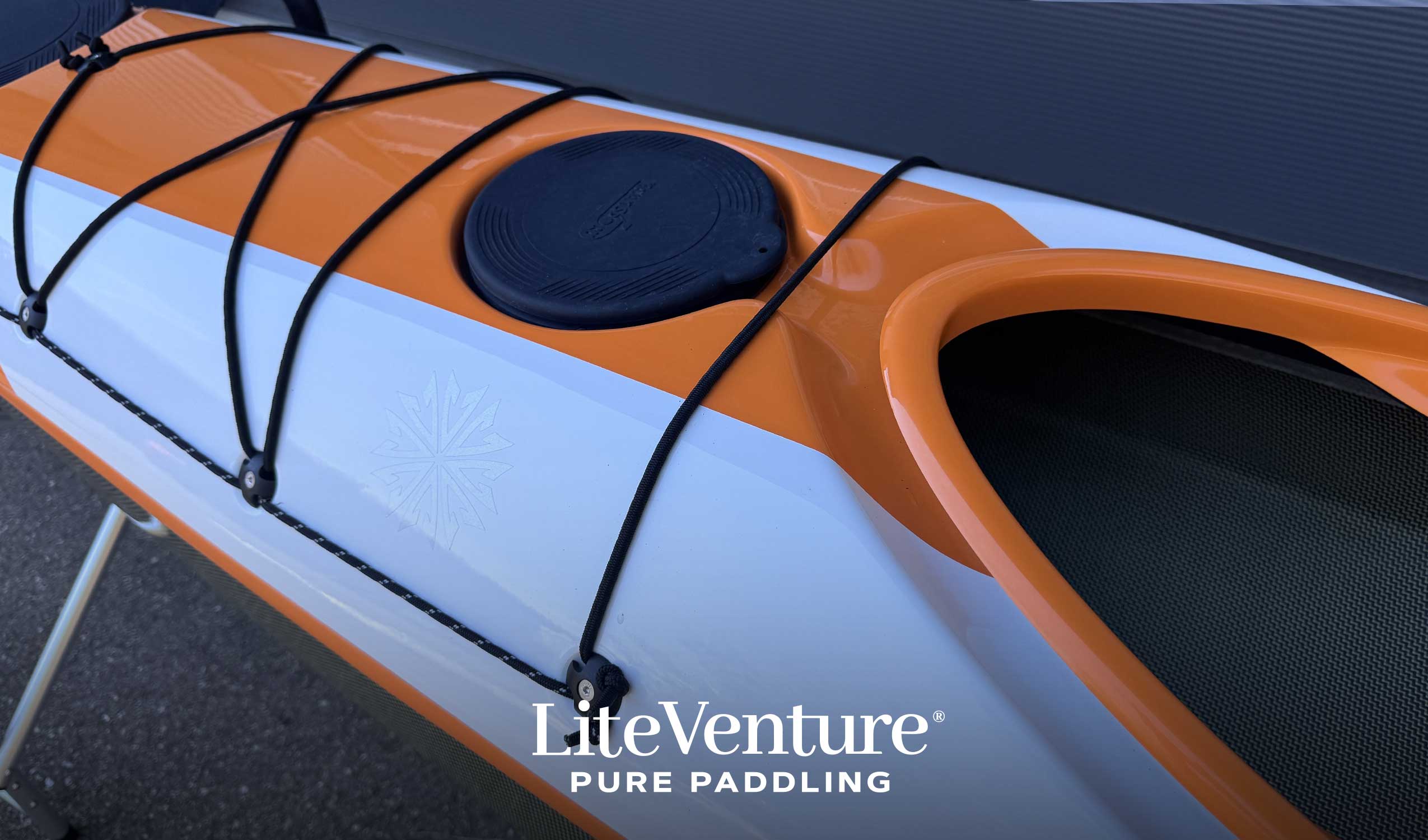 Arrow Play MV Seekajak-Carbon/Kevlar Layup-Orange/Weiss/Sichtcarbon