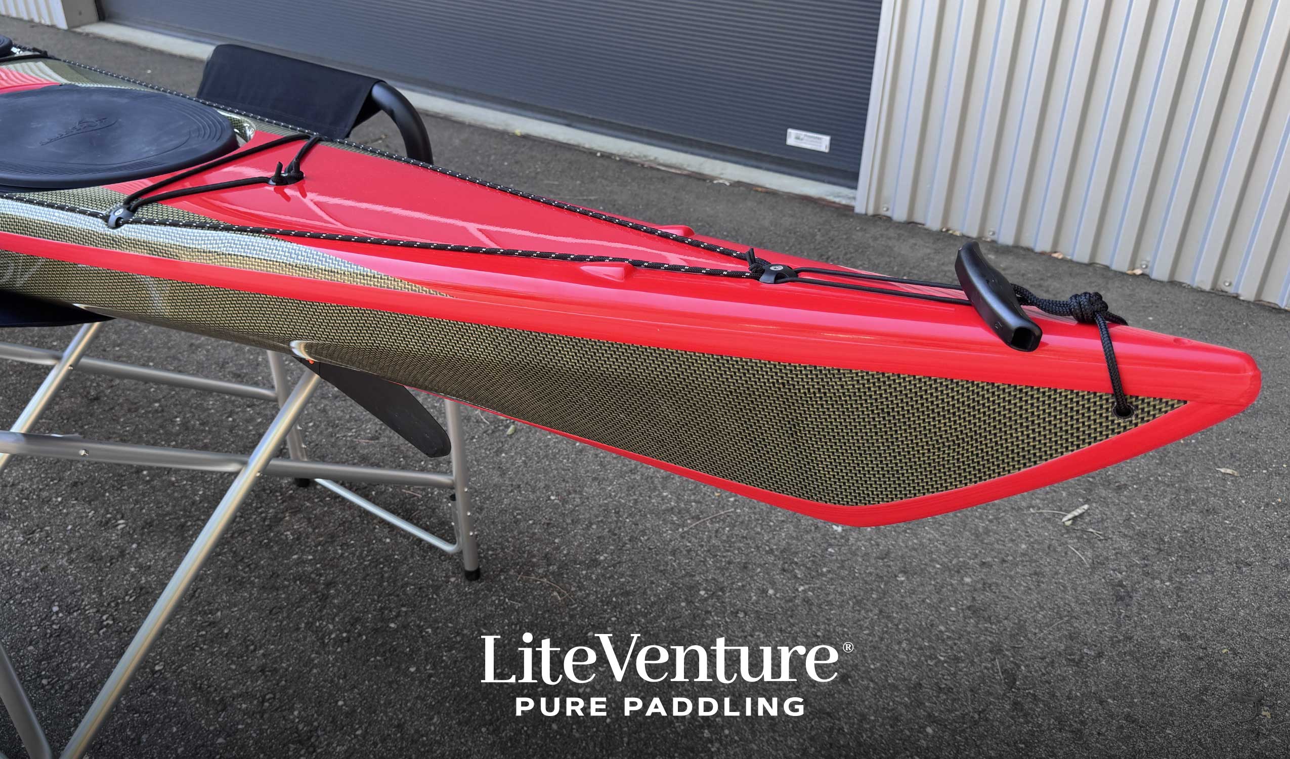 Arrow Play LV Seekajak-Naked Carbon/Kevlar Layup-Red/Naked Carbon Kevlar