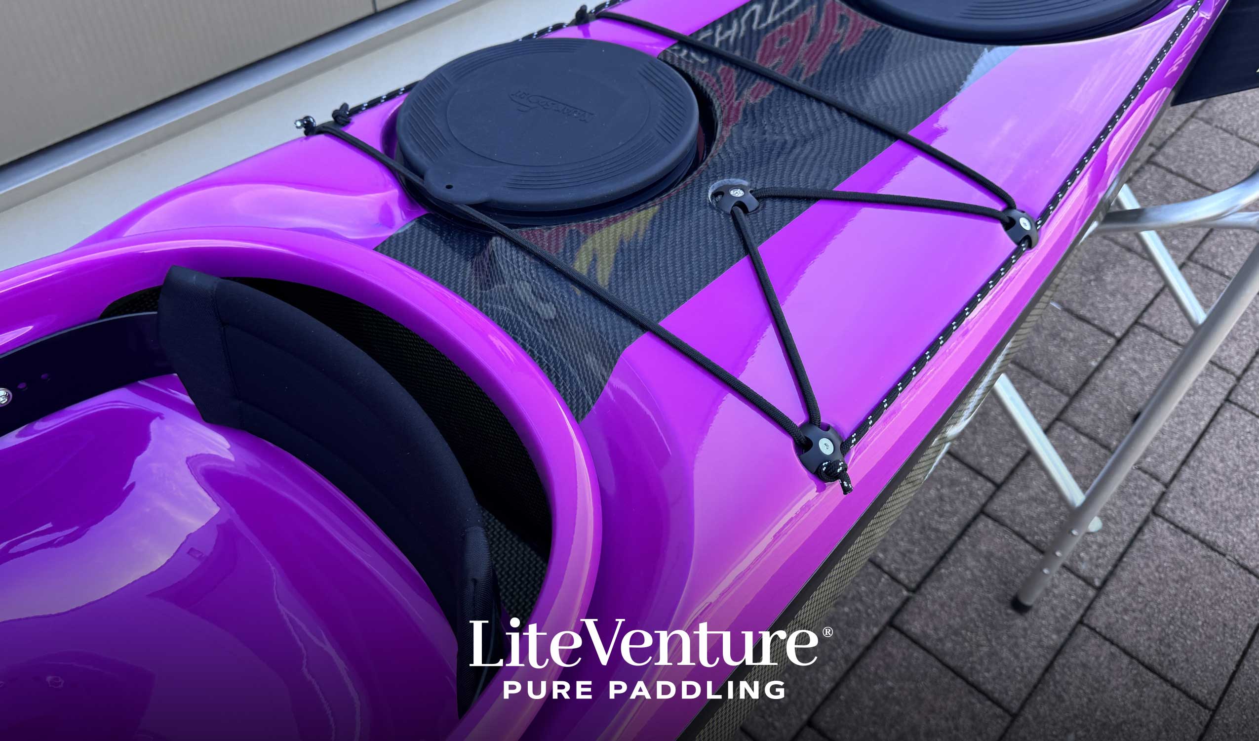 Arrow Play LV Seekajak-Carbon/Kevlar Layup mit Carbondeck-Purple/Sichtcarbon