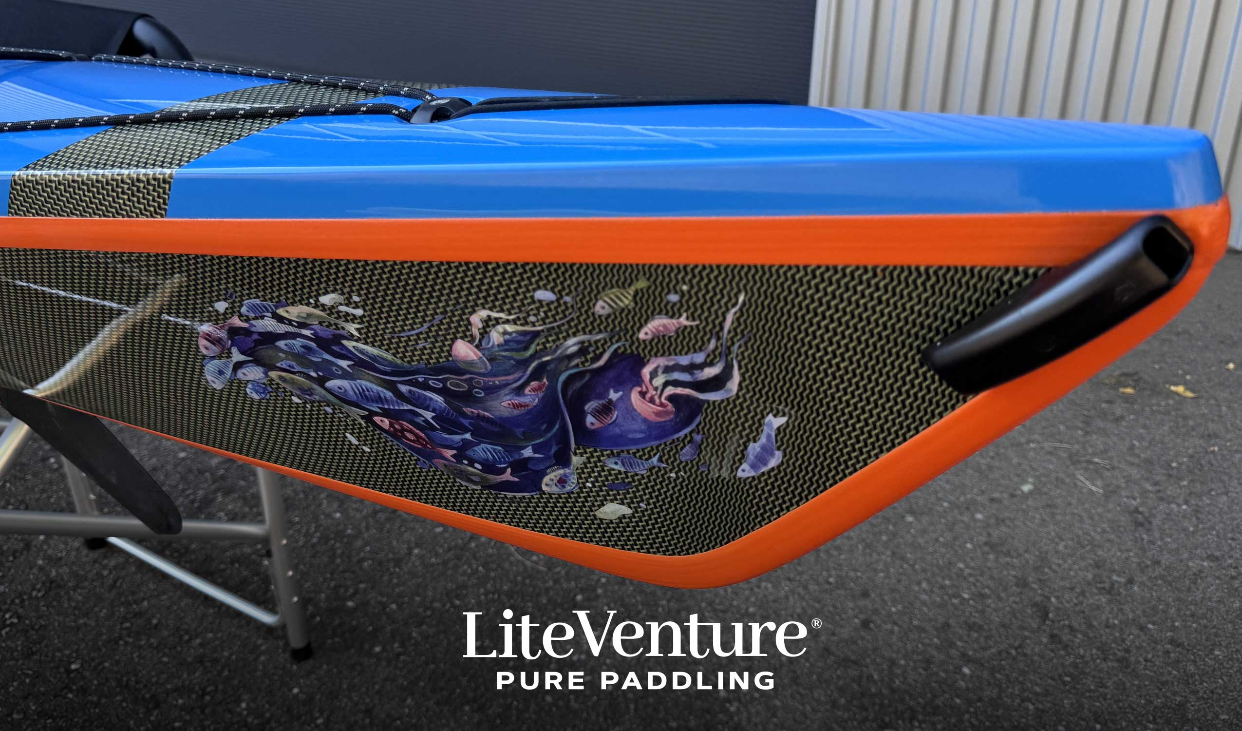 Hunter 520 Seekajak-Carbon/Kevlar Layup-Sky Blue / Orange / Carbon/Kevlar Sichtcarbon