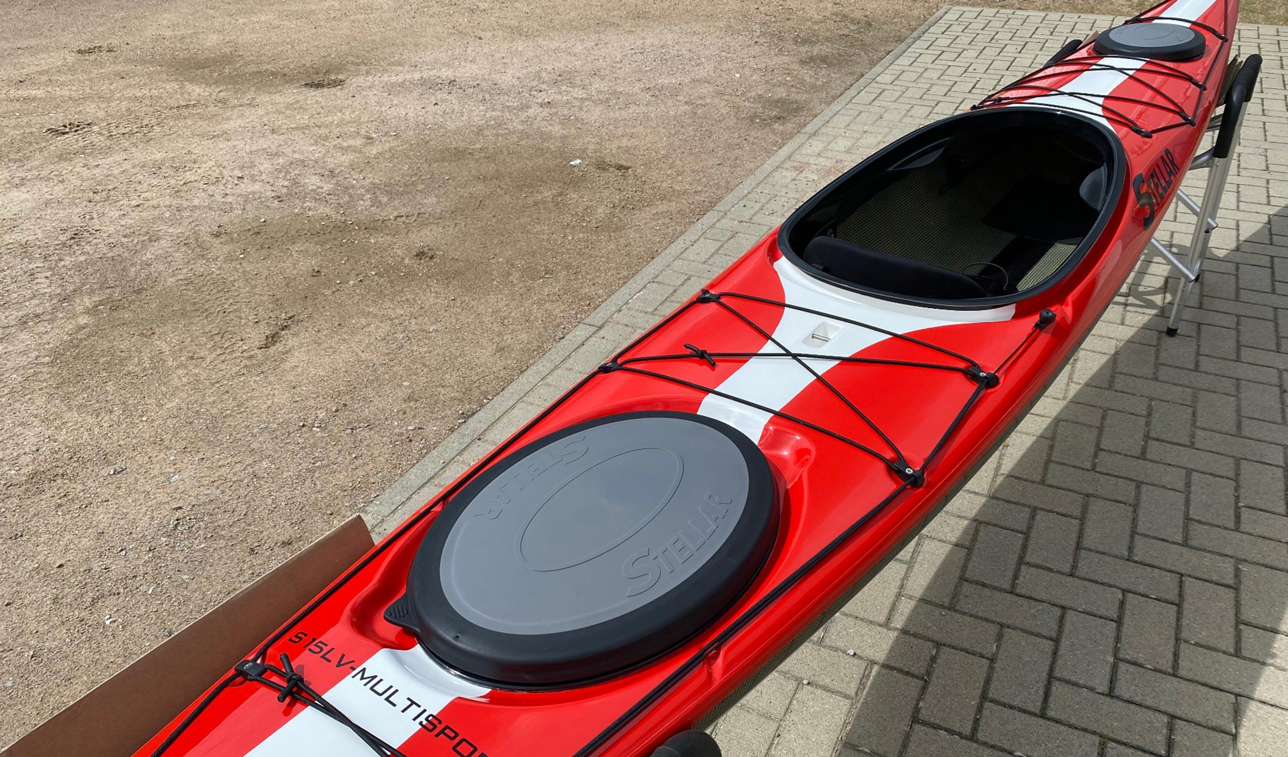 Produktbild von Kajak " S15LV Multisport-rot weiß " der Marke STELLAR Lightweight für 3240.00 €. Erhältlich online bei Lite Venture ( www.liteventure.de )