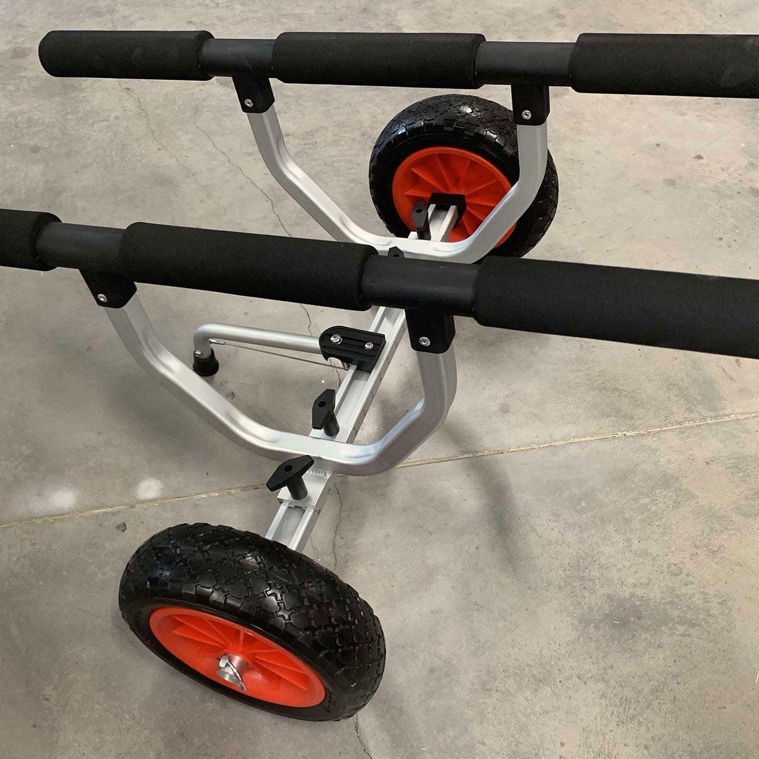 Compact boat trolley for Altra kayaks