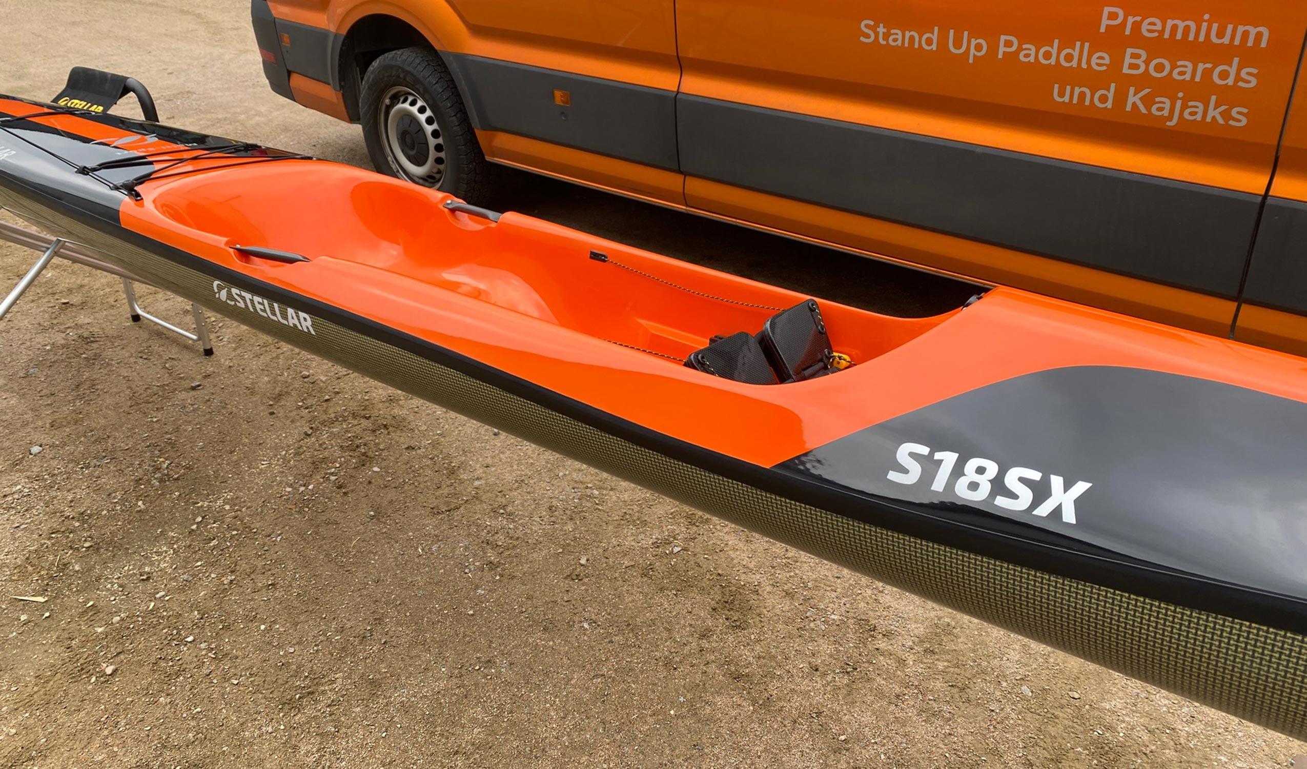 Produktbild von Kajak " S18S X Multisport-schwarz orange " der Marke STELLAR Lightweight für 3390.00 €. Erhältlich online bei Lite Venture ( www.liteventure.de )
