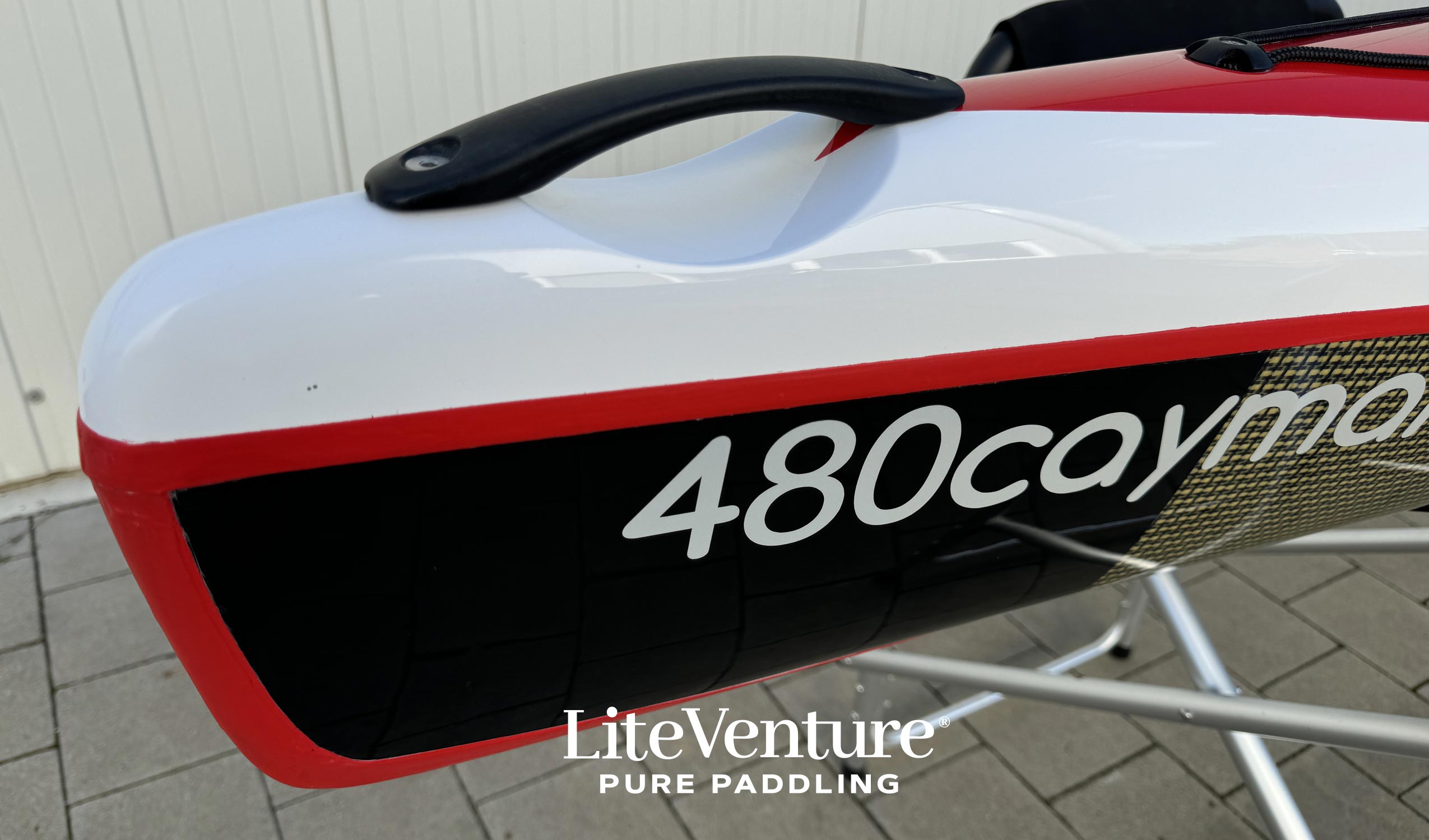 Cayman 480-Carbon/Kevlar Layup-White/Red