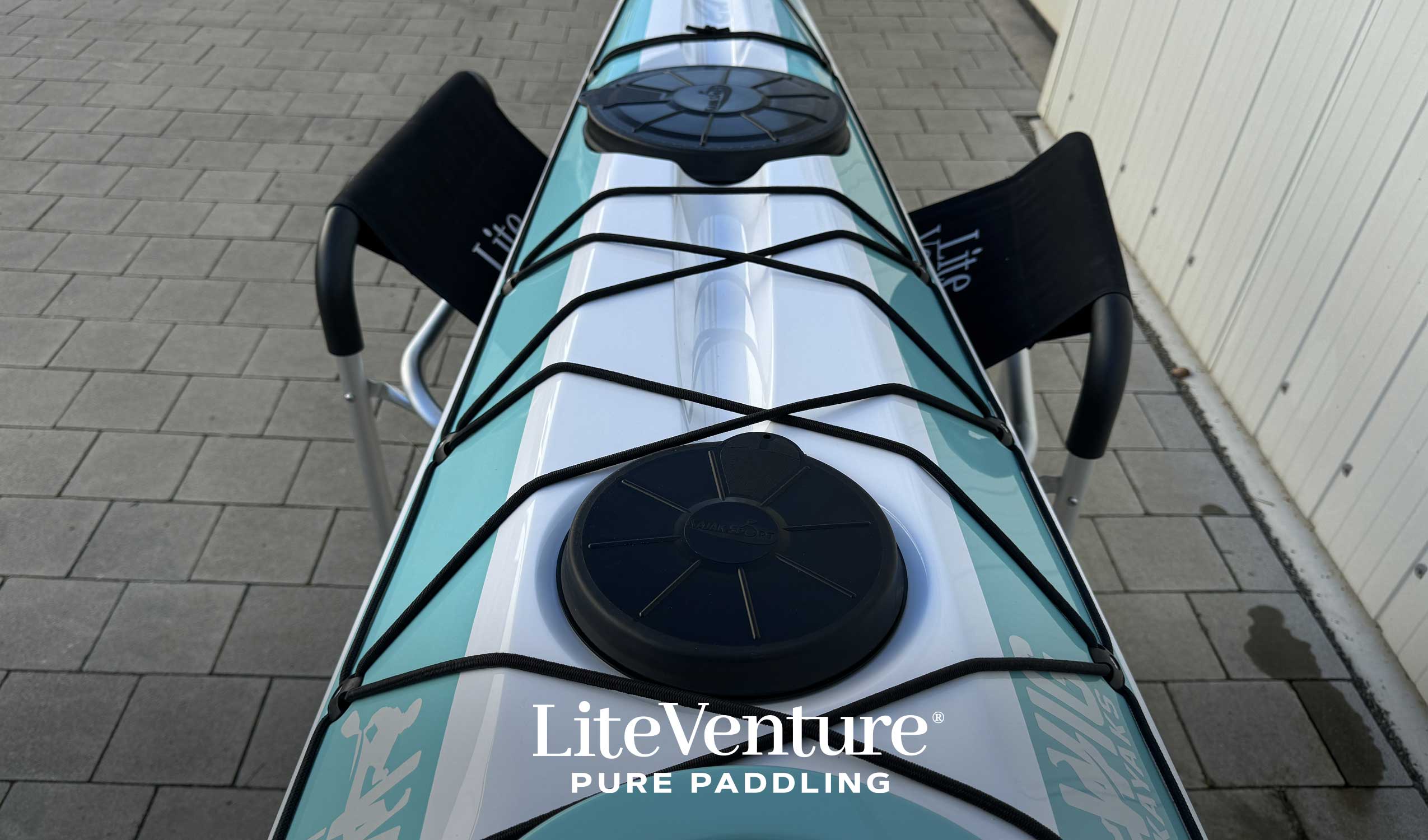 Mira 485 - Stratificazione in carbonio/kevlar - Bianco/Turchese