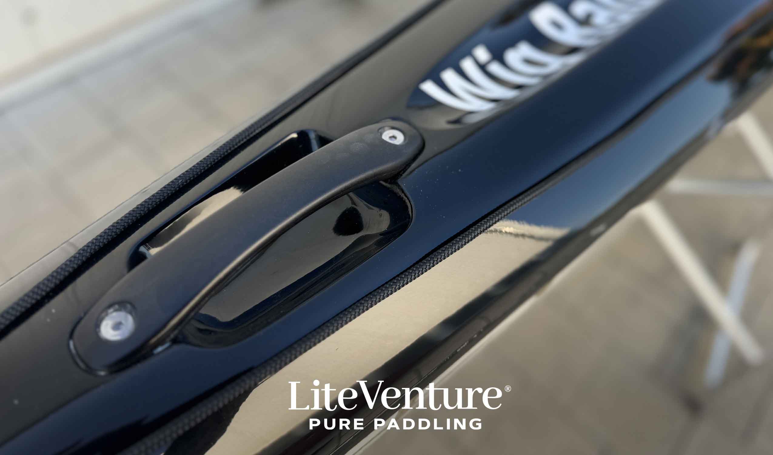 Rapid 522-Carbon-Kevlar Layup-Black