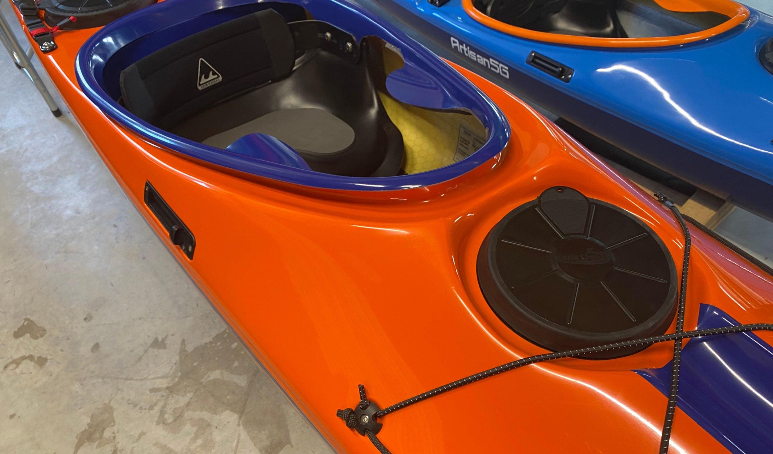 Produktbild von Kajak " Braveheart Rockhopper-orange blau " der Marke SKIM Kayaks für 4255.00 €. Erhältlich online bei Lite Venture ( www.liteventure.de )